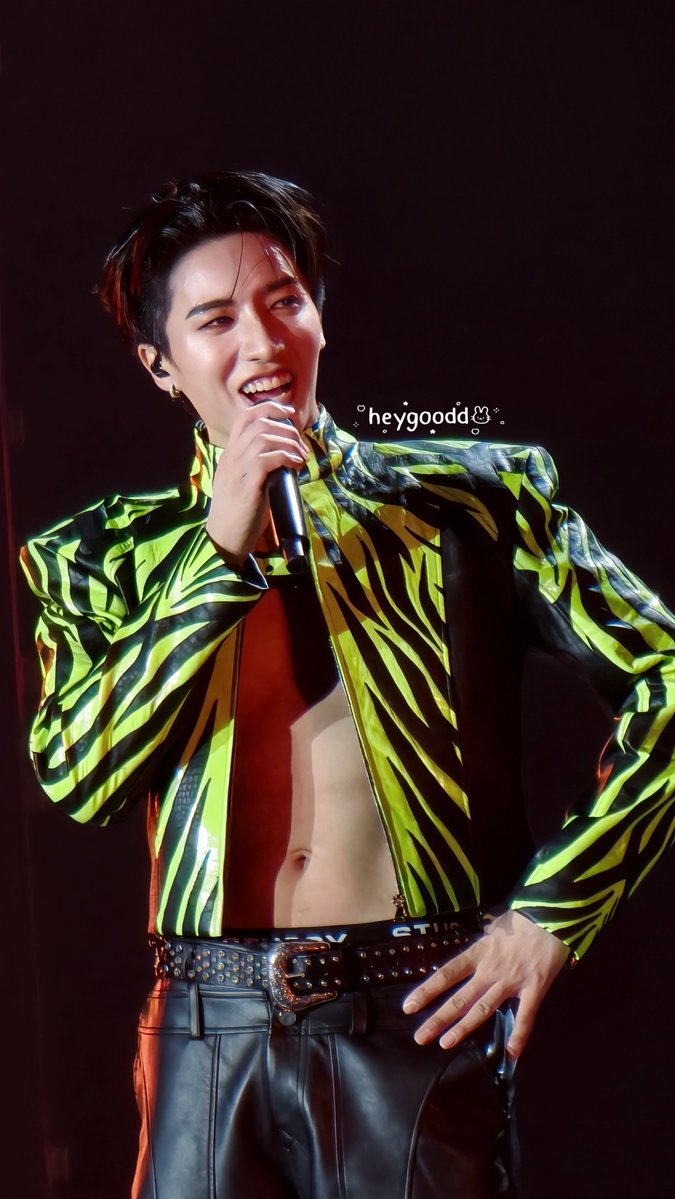 Heygoodd's tweet photo. หัวใจเด็กสาวจะอยู่ยังไง ฮอตมากกกก
PERSES UNCENSORED CONCERT 
#PERSES_UNCENSOREDConcert
#PERSES_TH #JUNG_PERSES https://t.co/j9e2opCcB1