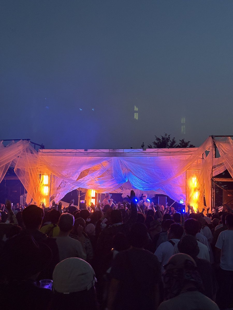 _RHYMESTER_'s tweet photo. 【#RHYMESTER LIVE】
「SECRET BASE JAM 2026」
ありがとうございました!🔥
記念すべき第1回目の開催🎊
ご一緒できて光栄でした!
会場に集まってくださった皆さん、
ありがとうございました🙌
またお会いしましょう!
#SECRETBASEJAM
#UTAMARU #MUMMYD #DJJIN https://t.co/D43TAj0Hl9