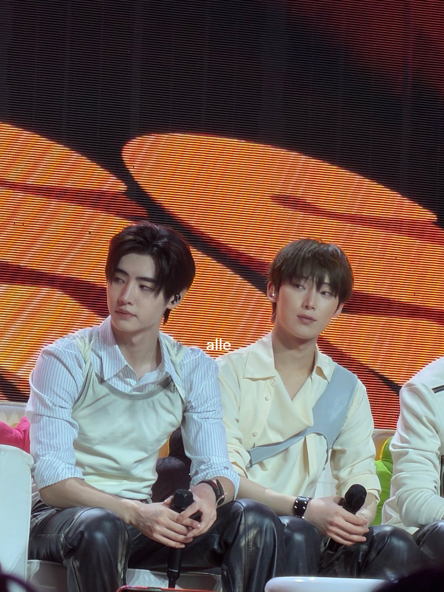 sunsunwonistt's tweet photo. DOUBLE KILL 

#DunkinPH_ENDLESS #ENDLESSFunMeet #SUNOO #SUNGHOON https://t.co/yuKTAOsW4p