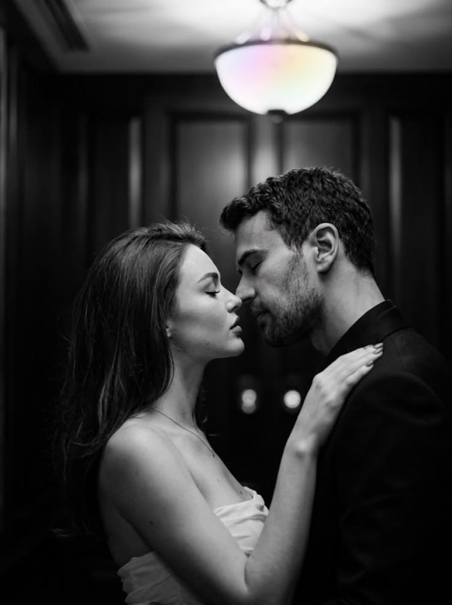 fr78741's tweet photo. Si pienso en ti es porque te extraño,... si te extraño es porque te deseo... si te deseo es porque te amo... https://t.co/9P4x0sSS44