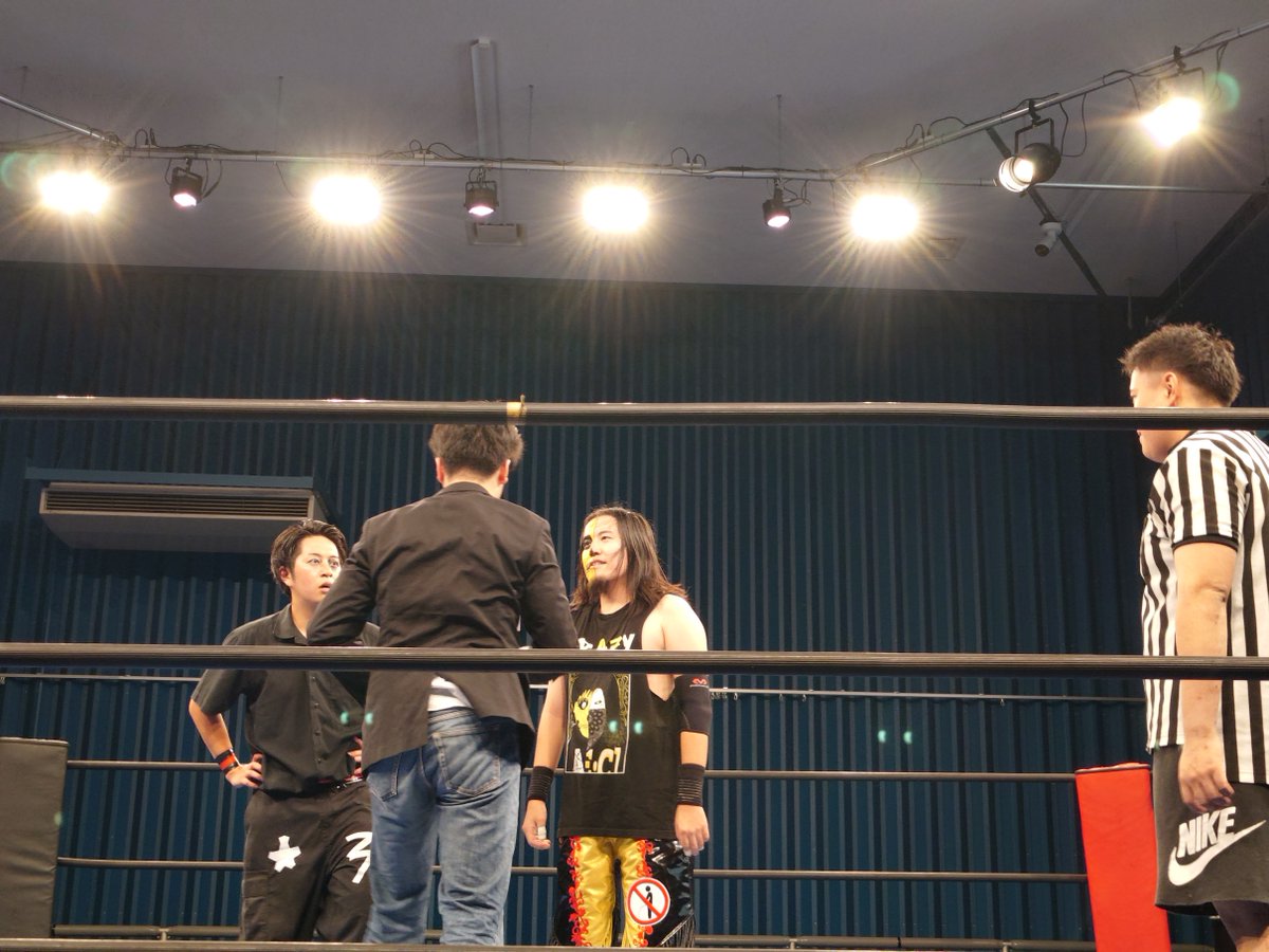 TANANY's tweet photo. 先週は　 #SWSガクセイプロレス　を観戦。
OBからのエールが込められた良い興行でした。 https://t.co/uGU3yAWZ4m