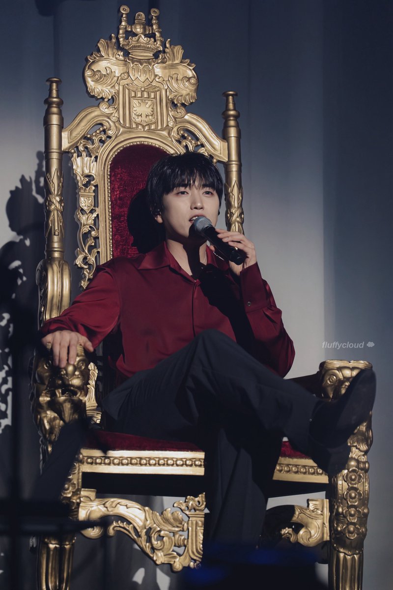 fluffycloud_owo's tweet photo. 261003 바람결
🐤👑

#산들 #삼돌 #SANDEUL #B1A4 https://t.co/ksypdTszhr