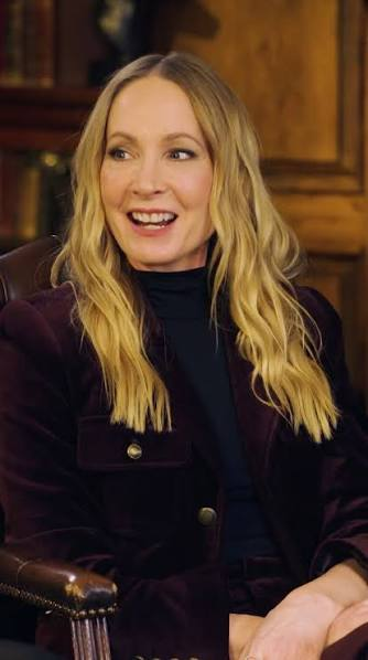 Beatonm5's tweet photo. Skyler in Breaking Bad
Wendy in Ozark
Jan in #Mobland https://t.co/OUneeij9Ui