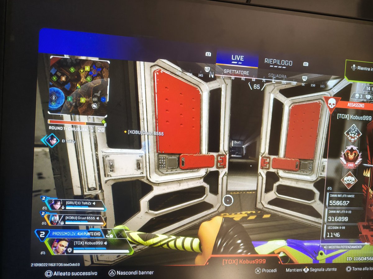 Ferdinando41877's tweet photo. @ApexLiveComms All trhee are cheating , would u like tò do fucking something? https://t.co/GhAW4ktqv3
