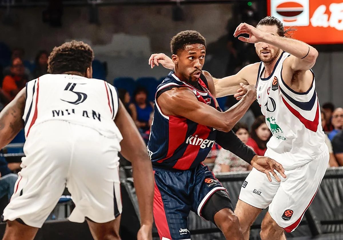 hirukoa80's tweet photo. BASKONIA-MILAN 
Jornada 3 euroleague 2026-27 
Retransmisión @radio_vitoria 
🏀📻🏀📻
https://t.co/dCUiVYUdR7 https://t.co/Jl74wgRVz3