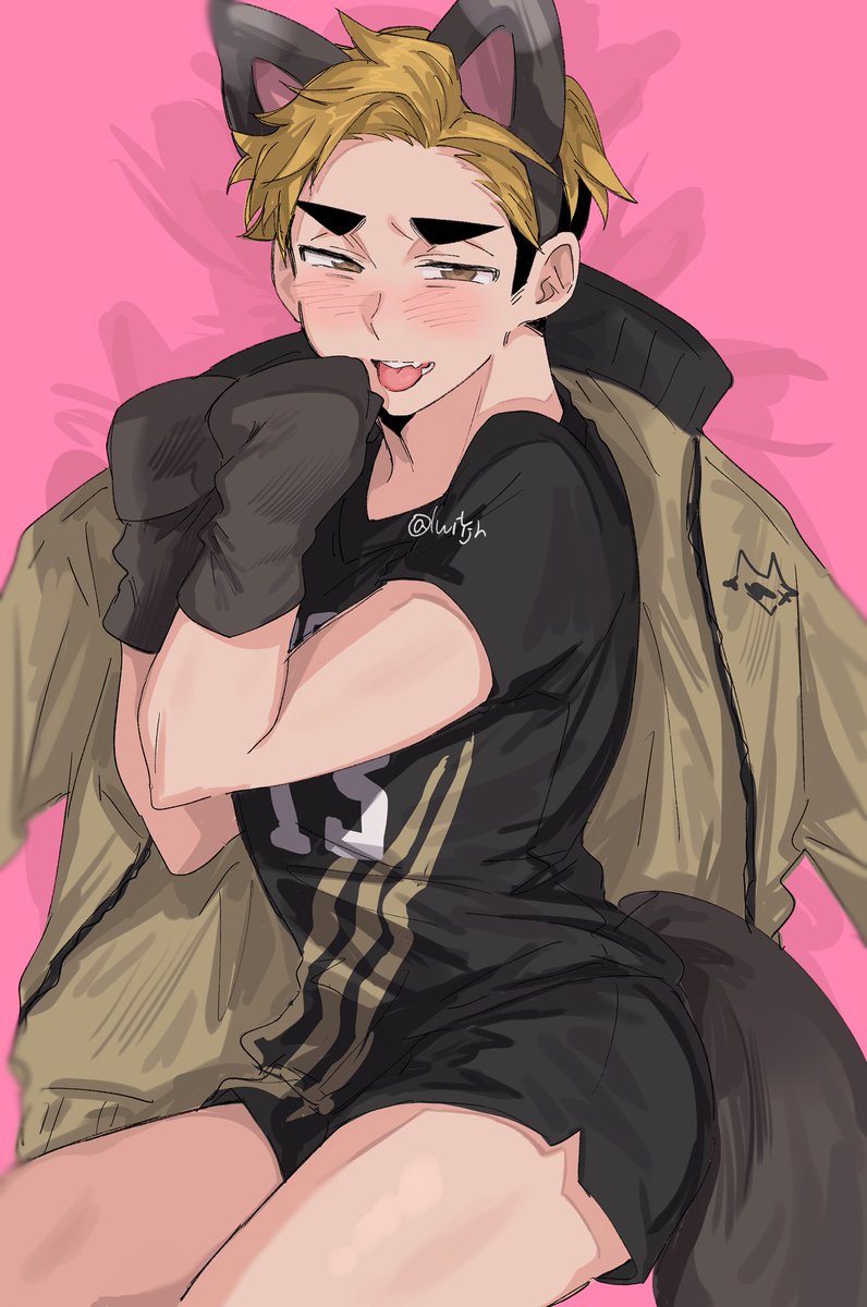 IwiYjh's tweet photo. 🦊🖤 https://t.co/RiWt0IyNrj