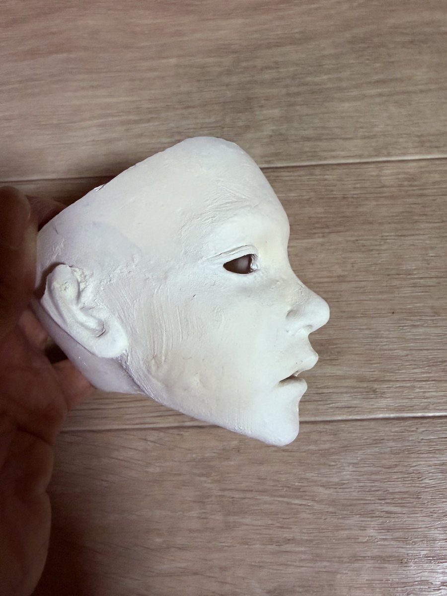 Cyaan_doll's tweet photo. 口を開けた分顎を少し足してみた。鼻も少し高くして輪郭も少し弄った。やり出したらきりがないので一旦おしまい。 https://t.co/iedEjfQKSC