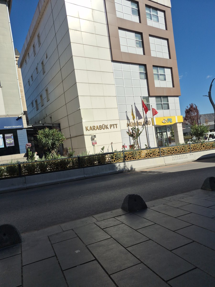 karabppasif's tweet photo. Selm.aktıf.varmı.karsbuk https://t.co/J6VltkhPTK