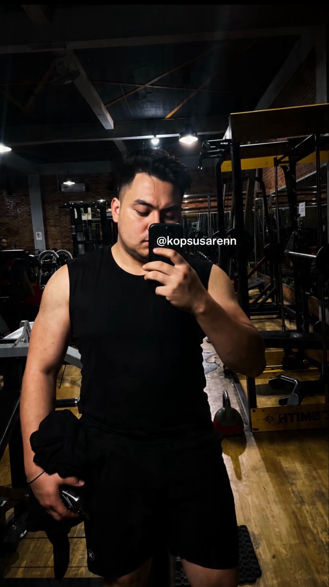 kopsusarenn's tweet photo. Gym bareng? https://t.co/cA4X79LCUv
