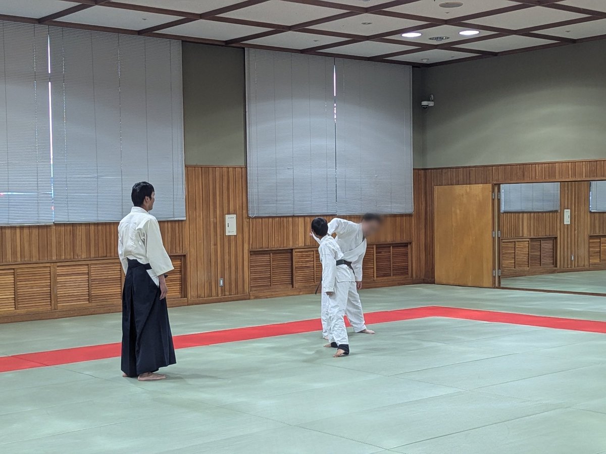 nagoya_aiki's tweet photo. 2026/10/03練習風景
#那古野合気道クラブ 
#アデリア総合体育文化センター 
#岩倉市
#愛知県
#北名古屋市
#一宮市
#名古屋市
#合気道 https://t.co/GW1cQ73cJ5