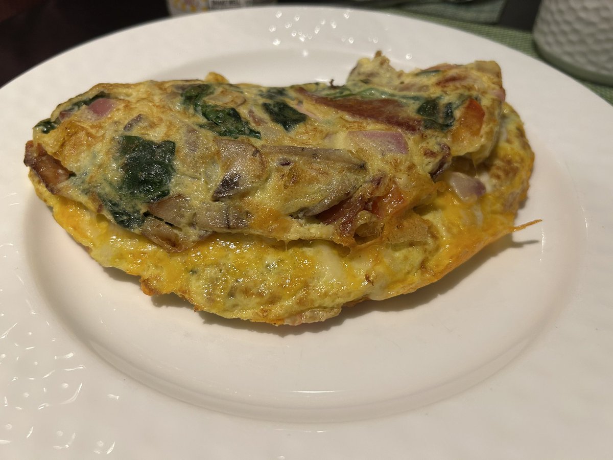 peperonron21's tweet photo. ニューヨークのホテル朝メシ🥞

日本の朝食ブッフェには無い感じで楽しかった👍

#Newyork
#ニューヨーク https://t.co/nho0Q3iYxz