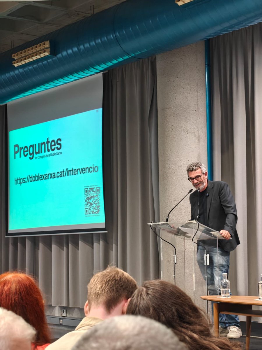 alhora_cat's tweet photo. Al #congres2x és un luxe poder aprendre de les fortaleses i els problemes dels diferents models educatius, com ara el de La Bressola, Euskadi i el País Valencià. https://t.co/9gjHBnG4qR