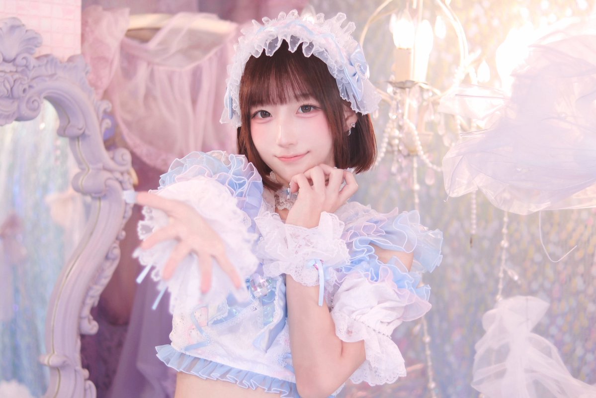 ANHEL_neo's tweet photo. ✦⋆ANHEL -アンヘル-⋆✦
❥・・꒰ঌ【ヴィジュアル公開】໒꒱ ・・ ❥

🩵白夢 ゆゆ @ANHEL_yuyu
🩵担当カラー 水色

⟡.·*.··············································⟡.·*.
#ANHEL #アー写 https://t.co/MGsNcAZRtl