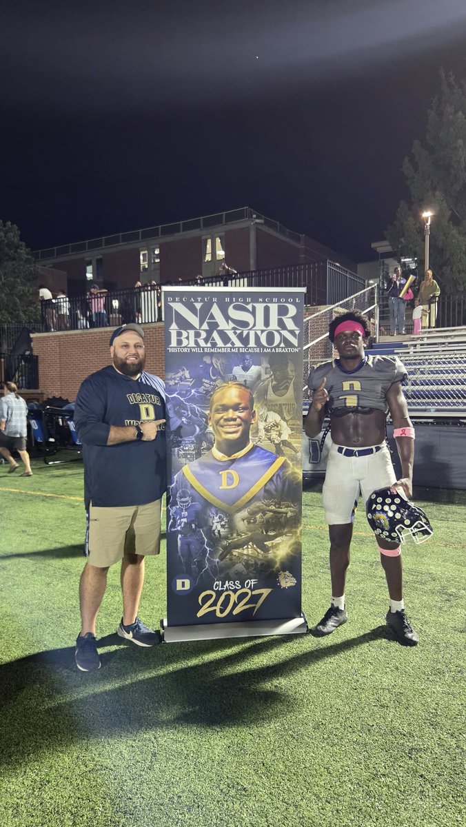 nasirbraxton1's tweet photo. IT TAKES A VILLAGE #SENIORNIGHT #FAMILY #PHIBETASIGMA #ZETAPHIBETA  #NUMEROUNO @DekalbRecruits  @RustyMansell_ @benjaminwolk @CoachFelton1 @RecruitGeorgia @DekalbRecruits @GHSFdaily @BALLERSCHOICE1 @GPBsports @scoreatlanta @247recruiting @DCSDAthletics https://t.co/p3LpuKC8jZ