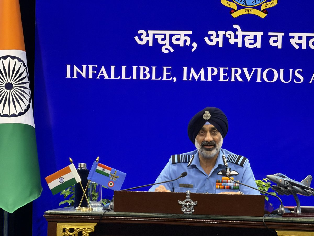 SPsAviation's tweet photo. We are aware of developments related to 5th gen fighter around us. This concerns us. V need to focus @ #AMCA.. Should we feel gap, will look @ options available. That said, even without --, we can take on any kind of misadventure. #IAF #Chief #ACM AP Singh. https://t.co/oynd1DToU9
