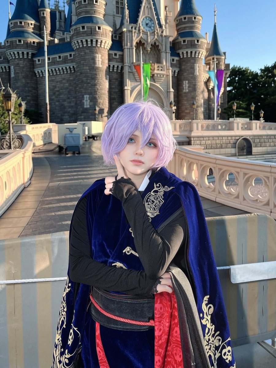 seraseriseru's tweet photo. ヴィルサンの真似🍎✨

#Dハロ仮装 #Dハロツイステ https://t.co/9ANvJElrkP