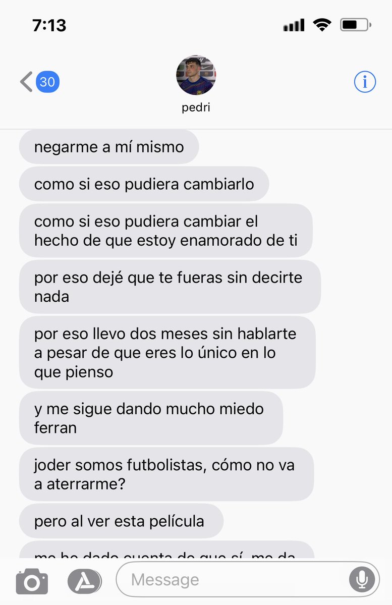 pyeongsuuun's tweet photo. adivinad quién fue ayer a ver la bola negra #fedri https://t.co/3wnWt5Jtsb