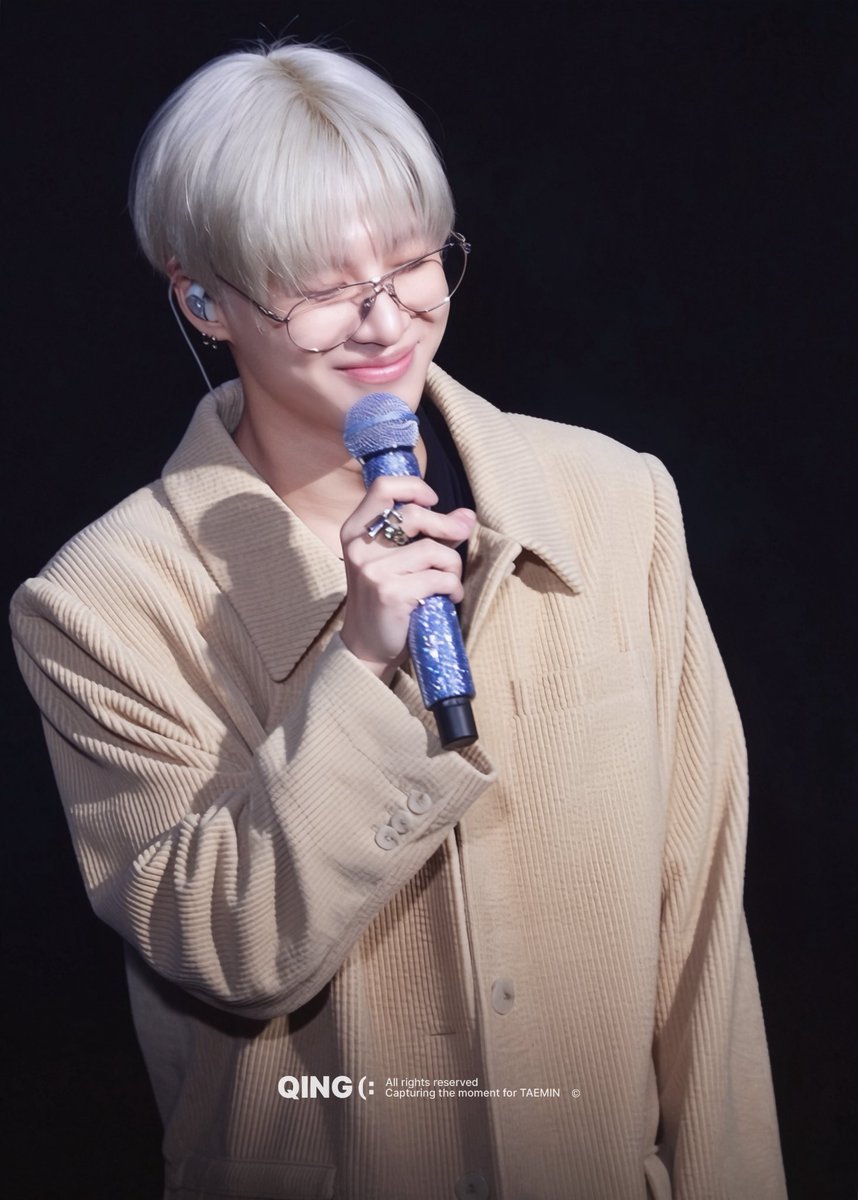 ohberrybomb's tweet photo. 멋진 선배🐣

#태민 #TAEMIN #泰民 #テシン　
#TAEMINWORLDTOUR 
#TAEMIN_LiMiNal https://t.co/T6AkVkBsWG