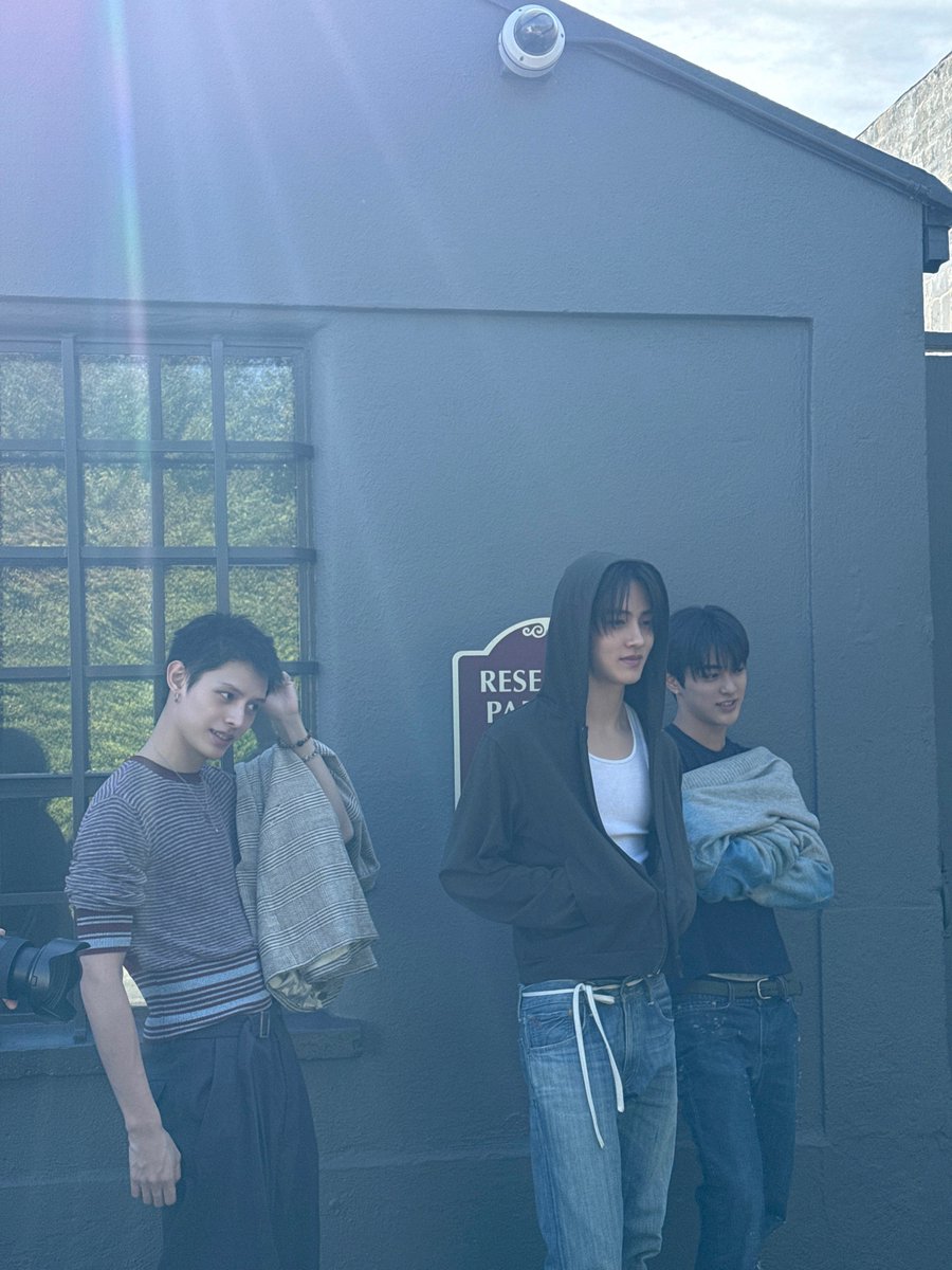 zhaoyufancokr's tweet photo. [261003] #CORTIS #코르티스 Instagram Update

“out in la📸” https://t.co/TTHlXKuWzT
