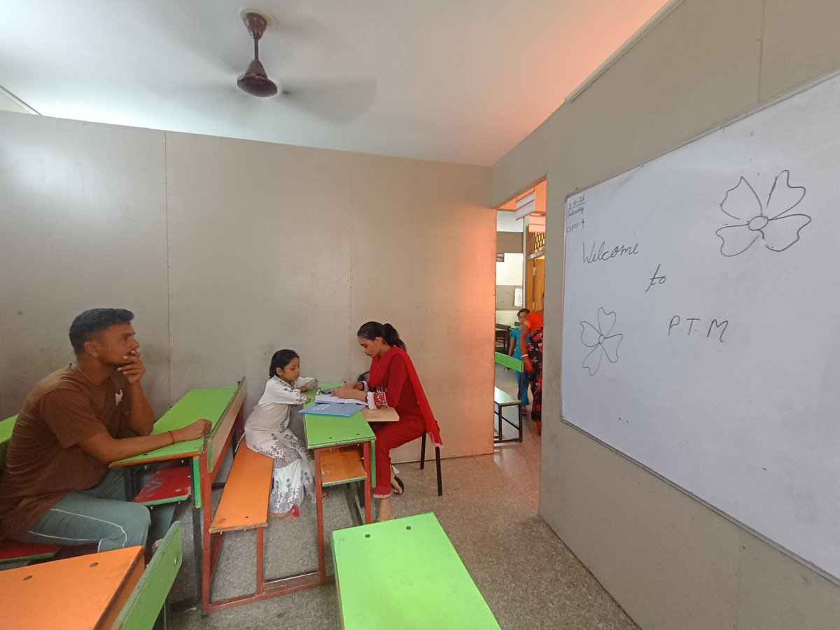 MittalShan50404's tweet photo. A meaningful Parent-Teacher Meeting at our NGO, where parents and teachers came together to discuss students’ learning, progress and participation. Such interactions help us understand every student better and encourage them to keep learning and growing. 🌸
#ParentTeacherMeeting https://t.co/ZZ0IBswUkr