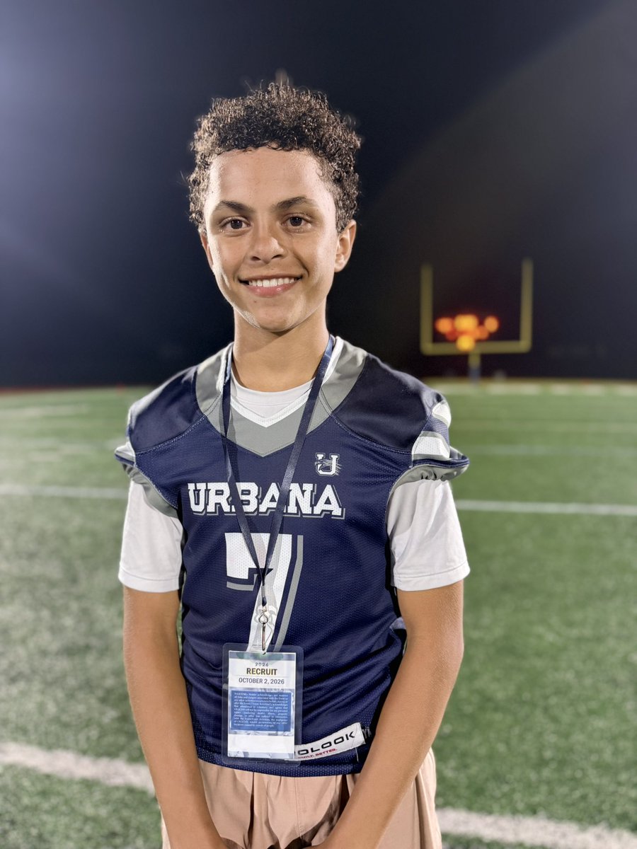 JWinkfield2013's tweet photo. Thank you @jnoelloc for invite to experience Friday Night lights @gcfootball . I loved the atmosphere and energy. Congrats on the BIG WIN. I look forward to the next experience. @CoachPlez @tsizzle34 @UrbanaYouthFB https://t.co/VD6kSwvHD7