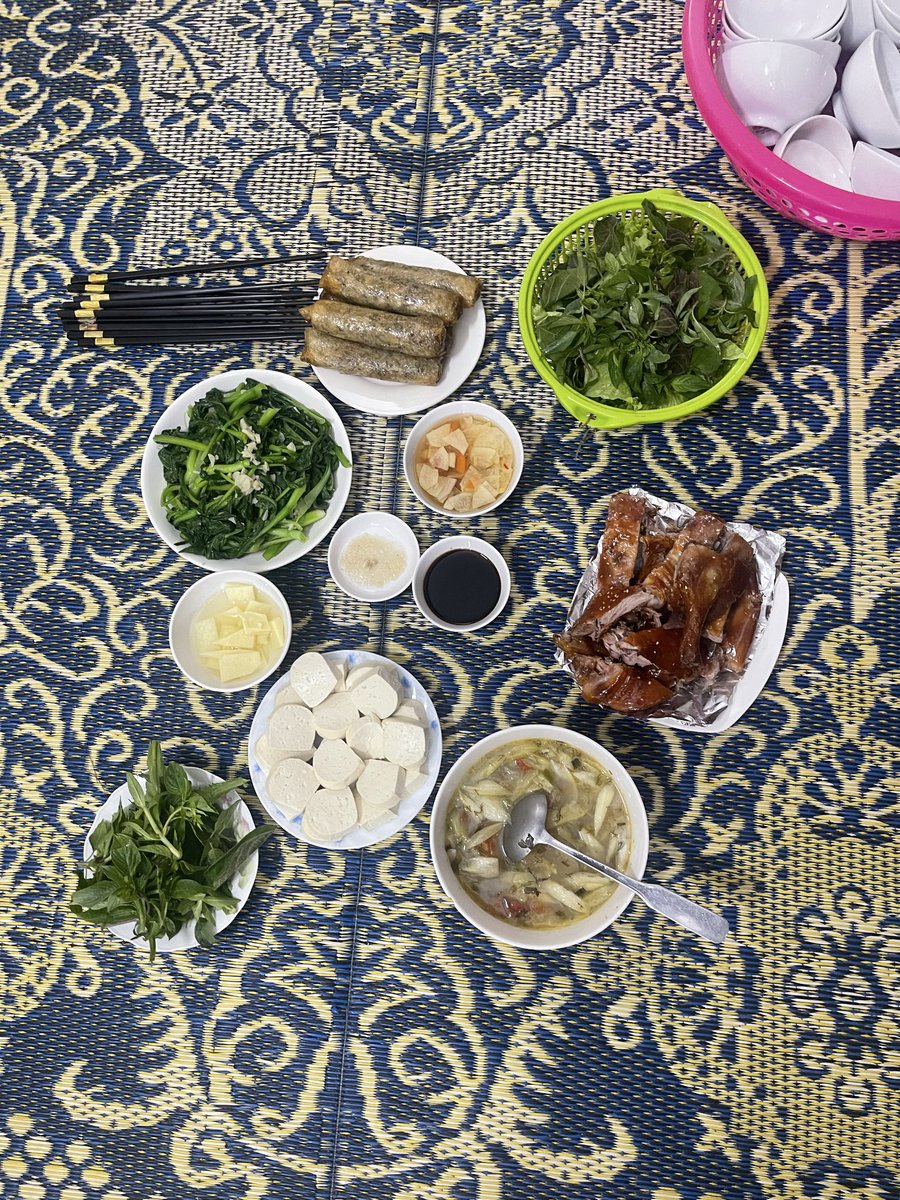 hel_nulldoot's tweet photo. Bữ tối cuối tuần ngon miệng nhé cả nhà 🥰 https://t.co/huw7B033YY
