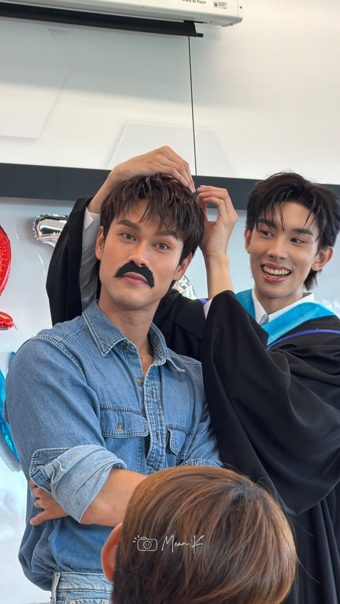 BabiesKim's tweet photo. โท่ดนะ คือออ 55555557726618😆
#Delandgraduationday
@delandd4 #DelandDechochai
@itsshawnck #ShawnChawitkan https://t.co/onNv7I5fW8