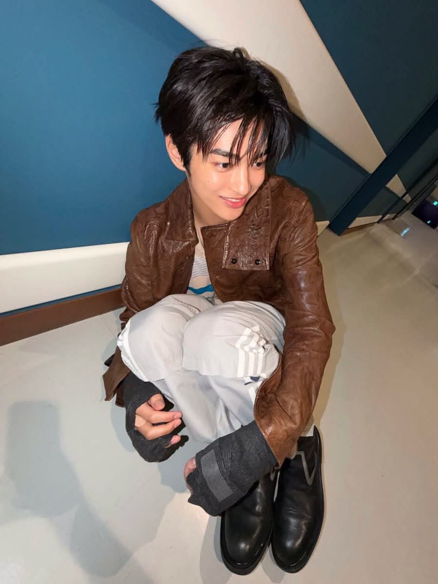 S2_D_214's tweet photo. tiny 거노노🤲🏻 https://t.co/gx5XPtwuNe