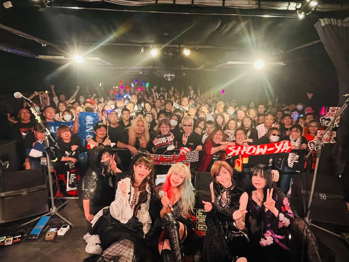 showyaofficial's tweet photo. 本日の松本LIVEHOUSE箱船公演にご来場いただきました皆様ありがとうございました！！景色もお天気も皆さんのノリもお人柄も全部が素敵な松本でした🙇‍♀️最高でしたー！

#100LIVEAGAIN
#SHOWYA https://t.co/DSdqG6IuFk