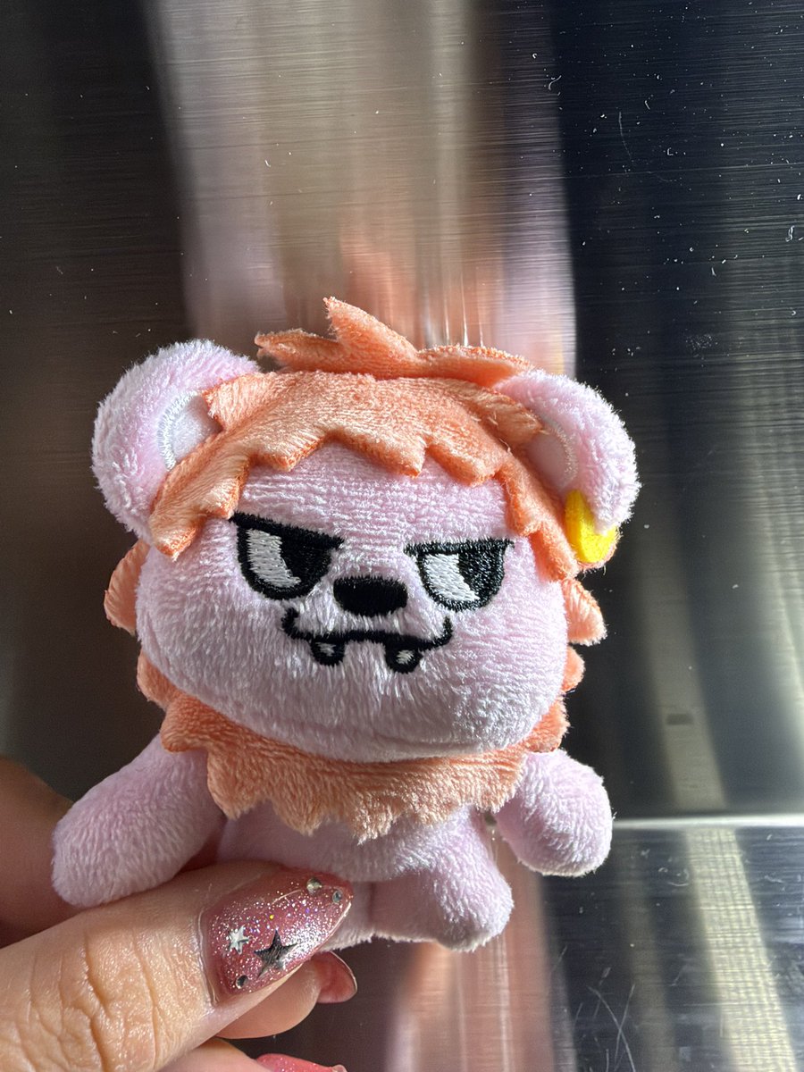 meroru_k's tweet photo. 概念を私と一緒に撮ってくれたFFチャン❣️❣️
お口ほぼ元通りになったよ🥹💖 https://t.co/KtGYlidENe