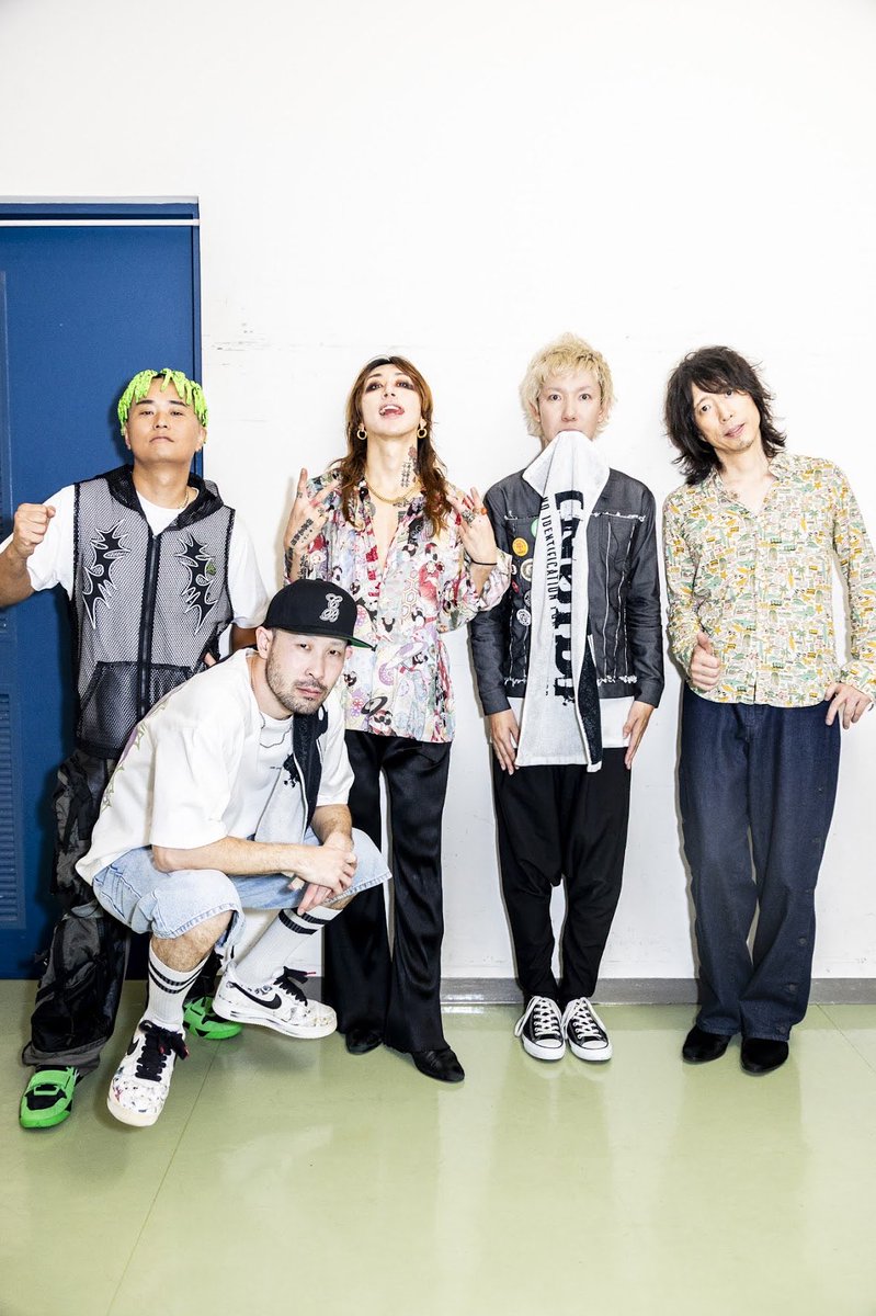super_beaver's tweet photo. 【#SUPERBEAVER 】

都会のラクダ TOUR 2026-2027
〜ラクダの人生、ゴーゴーゴー〜

沖縄コンベンションセンター劇場棟

ツアー10本目、沖縄公演！
満員御礼！凄まじい熱気に包まれた素晴らしいライブでした！！

また何度も会いに来ます！
ありがとうございました！！

photos by @cazrowAoki https://t.co/bybAGbdMAH