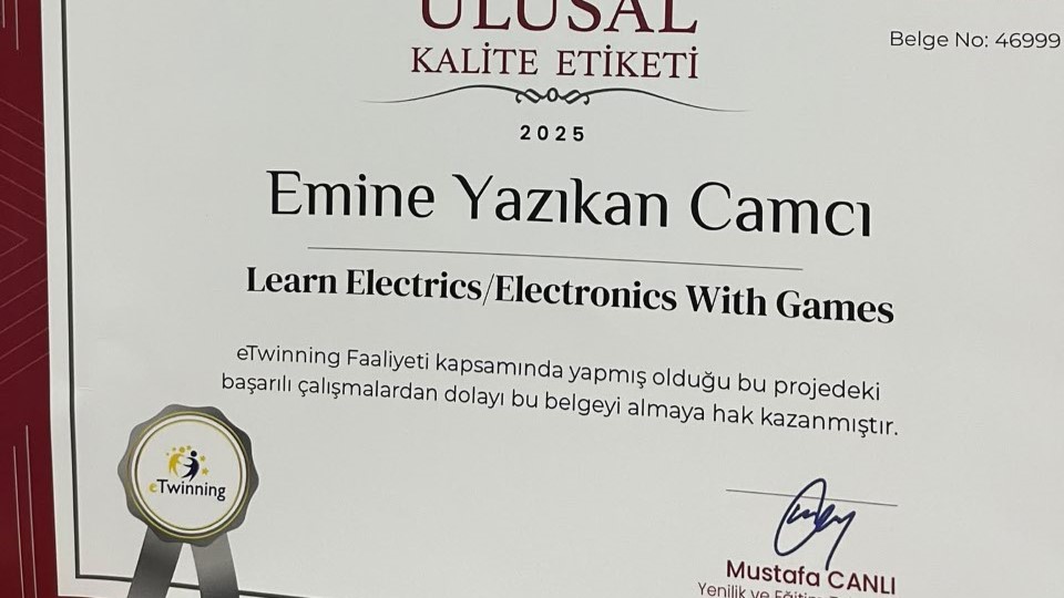 selcukluttmtal's tweet photo. Törenle Okulumuza e-Twinning Ulusal Kalite Etiketi verildi.
Projemizin koordinatörlüğü yapan Elektrik-Elektronik öğretmenimiz Emine Yazıkan Camcı ve Bilişim Teknolojileri öğretmenimiz Süzer ÜNAL 'ı kutlar, başarılarının devamını dileriz.
@konyamem
@MeslekiEgitim42 https://t.co/VnrMx6ZA2U