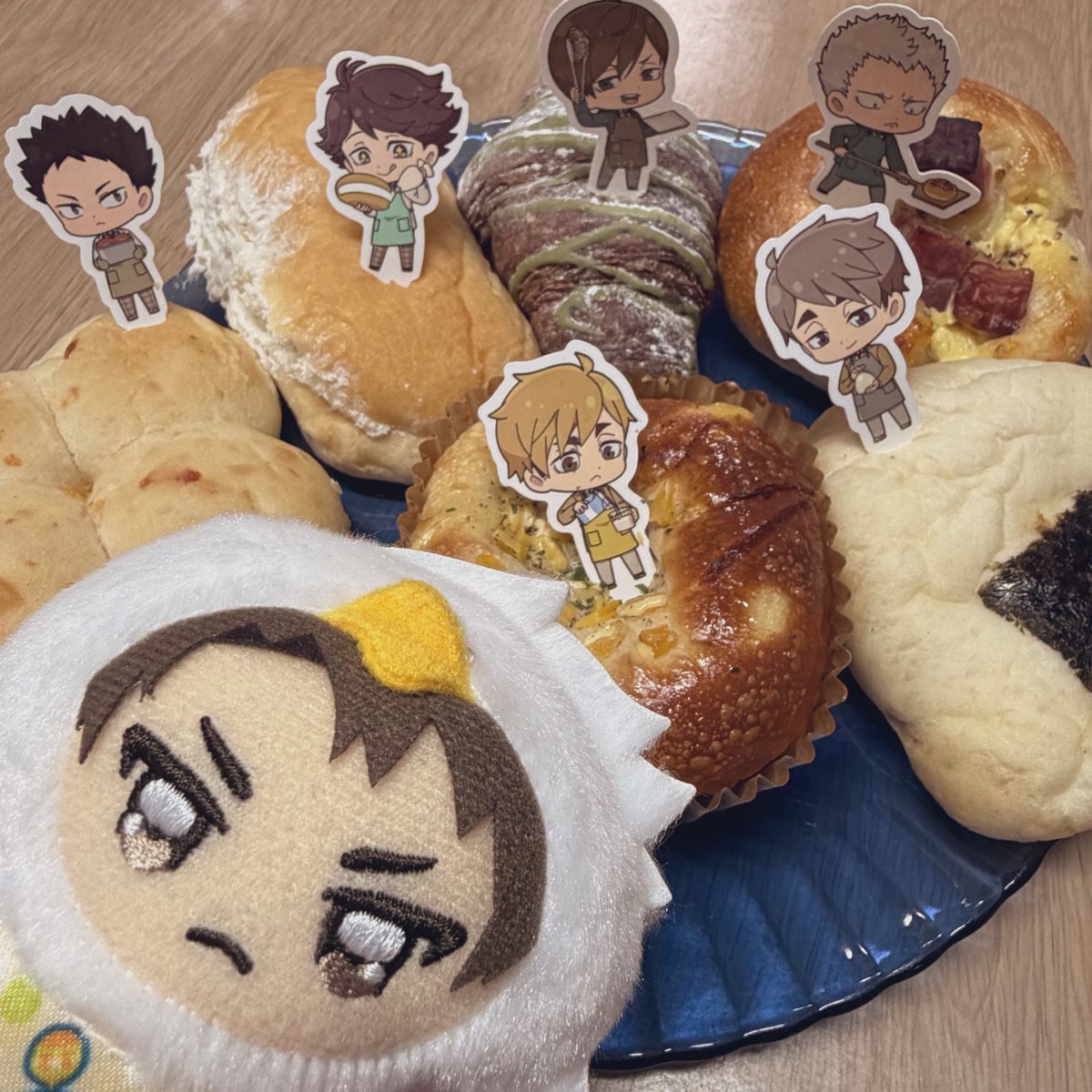 fumifabric's tweet photo. わかとしくん、ハートブレッドアンティークのコラボパンよ

（後半楽しみだね！） https://t.co/f384UDEAys