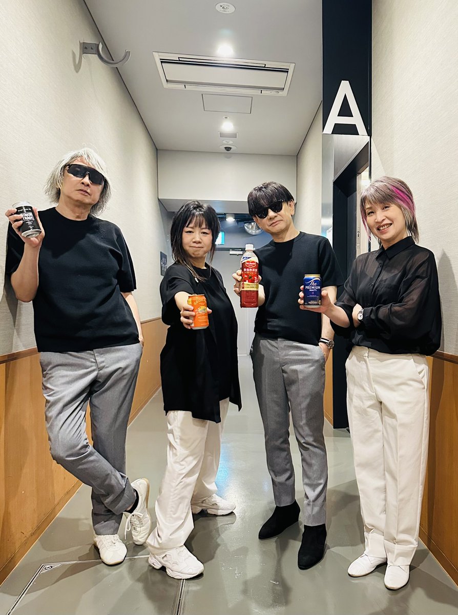 migumusic's tweet photo. [Cornelius] 羽田2日目⚡️

ありがとうございました！ https://t.co/ztBNQuDKsB