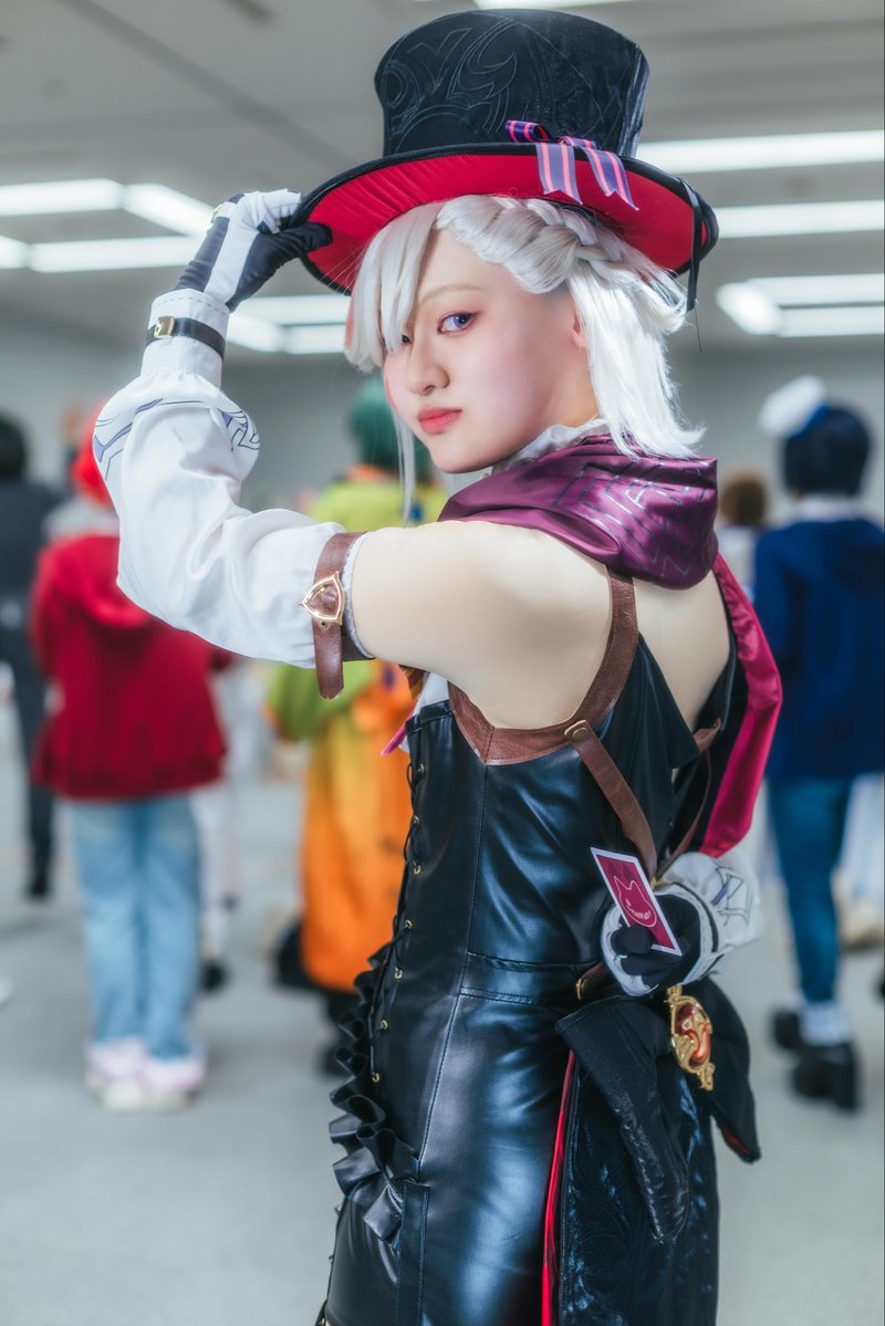 Roido_1202's tweet photo. ⚠︎cosplay
gnsn  リネ

　　やぁ、僕はテイワットでもっとも
　　　卓越した大魔術師一一リネ

#こすふぇ100
📷：まといさん(@matuuuui ) https://t.co/SjPRyF8acJ