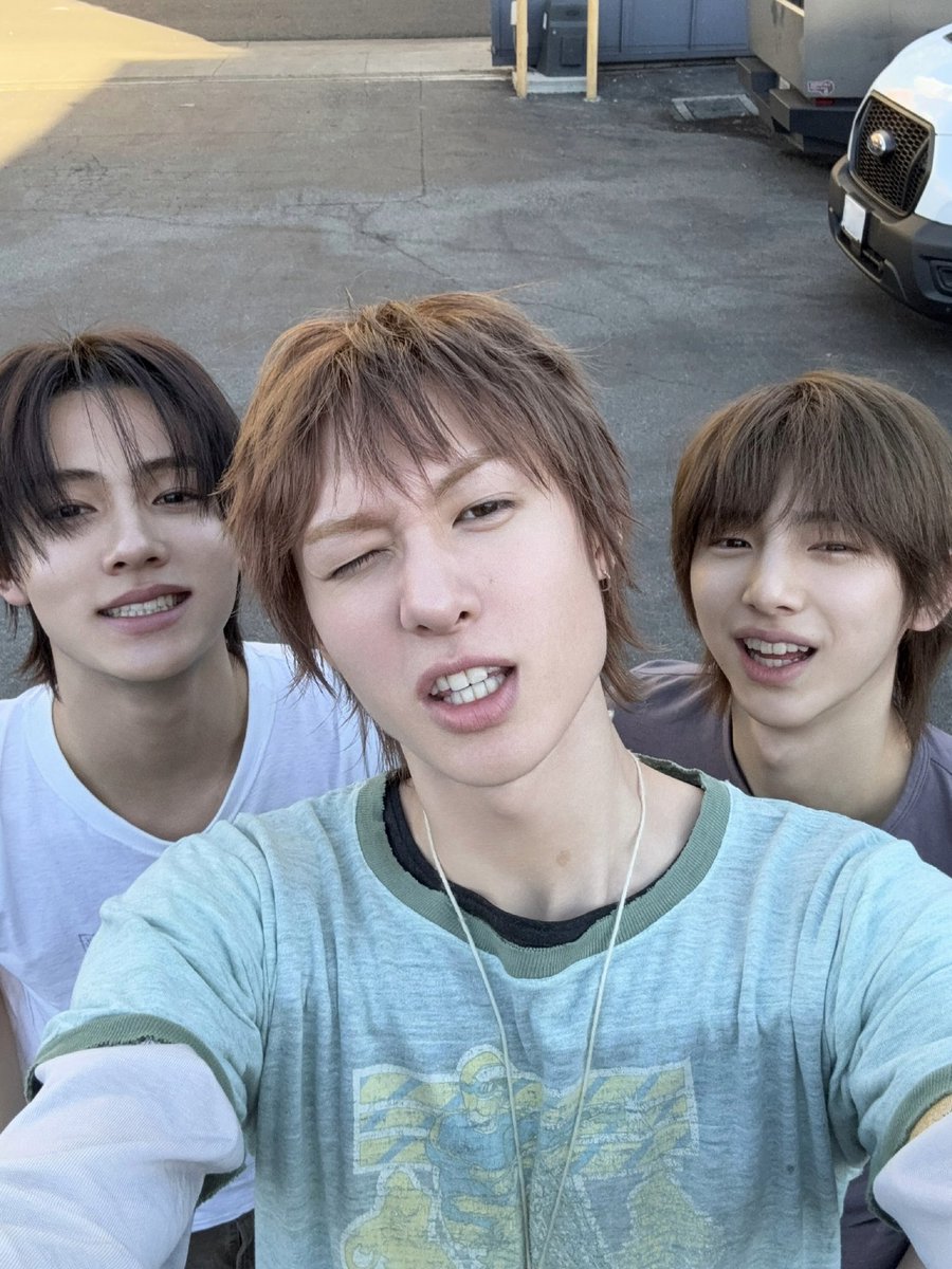 juhoontwt's tweet photo. MY SHAYLAS 😭😭🩷🩷🩷 https://t.co/AGNBxTuaLs