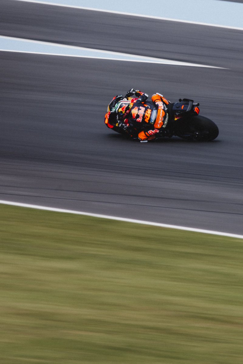 SpringFall1107's tweet photo. Brad Binder
@MotoGP 
#流景旅団2026 https://t.co/XZ1lK9rgiQ