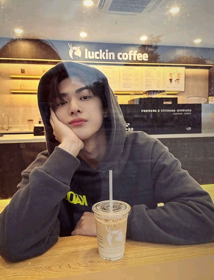 happiviruz's tweet photo. ️️ ️️
️️ ️️
️️
Happy national boyfriend this nangor guy ❤️
️️ ️️
️️ ️️
️️ ️️ https://t.co/YOPNs2Povo