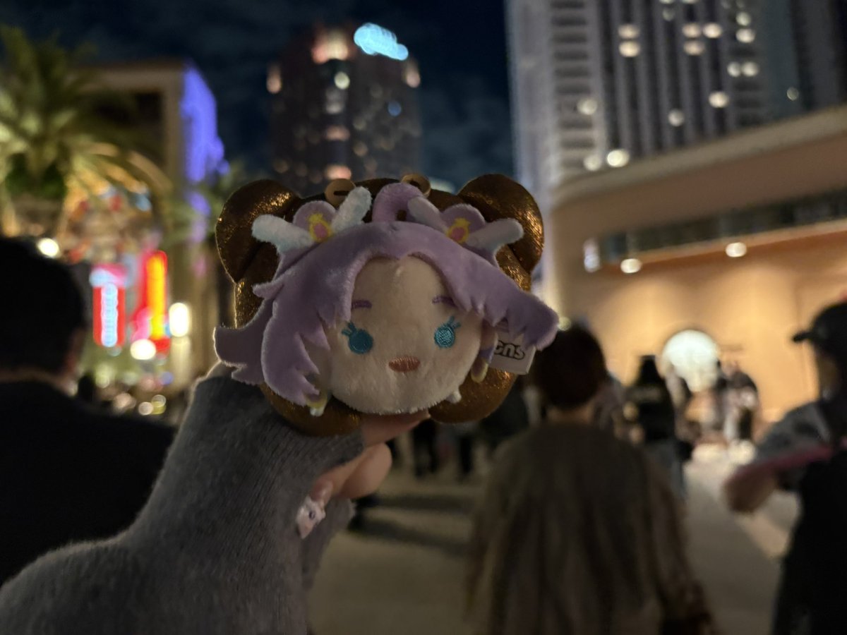l_xmnnn's tweet photo. アンサー連れてユニバに行ってきました💜🌎 https://t.co/4hx7hs3EAY