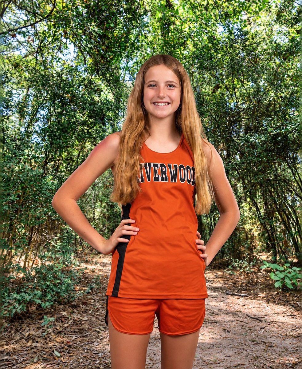 TaylorLee2k13's tweet photo. It’s race day! I’m ready to represent my team as a top 10 runner in the District race today! Let’s go Horns! Run fast! https://t.co/xMIknkOFrs