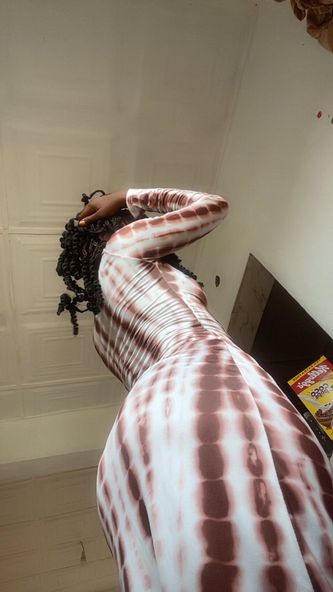 shexazul's tweet photo. One on one alone with me in a room, what would you do???😋🤤🫦 https://t.co/2fDGMZNCAI