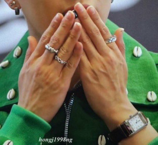 minkifixon's tweet photo. seonghwa i get you🙂‍↕️ https://t.co/vebCtU3HSZ