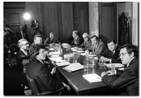Weaponization of the #FBI  Pic.: The 1975 Church Committee exposed decades of FBI abuses.. Source: Zinn Education Project