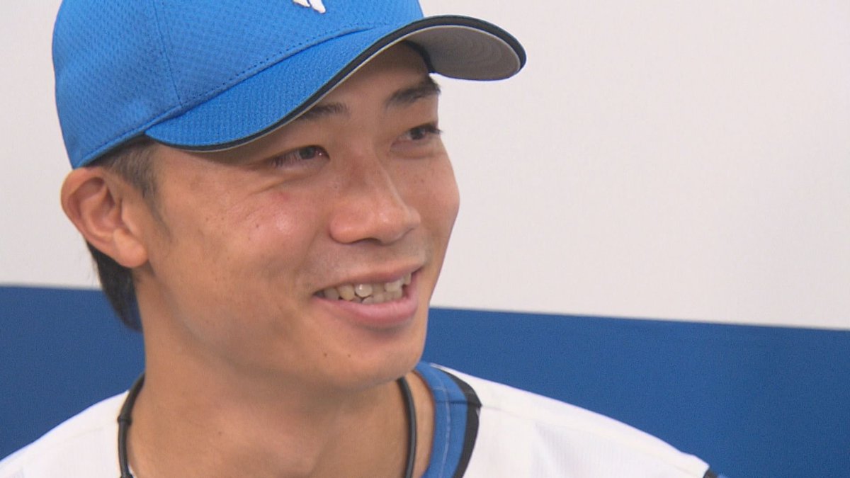 htbsports's tweet photo. あす4日(日)の #FFFFF は～

ファイターズ一筋18年、
#中島卓也 選手。

チームを支え続けた中島選手の
現役最後の１日を追いました。

これまでFFFFFに出演してくれた
懐かしの映像もたっぷり！

なんでもグンジは、
郡司選手が
シーズンオフにしたいこととは？

#ファイターズ　#lovefighters https://t.co/2luf3QSxQd