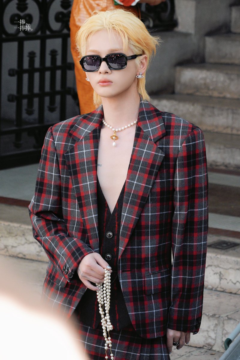zhouzhennanvin's tweet photo. 100326: Fansite photo.

Zhou Zhennan x Vivienne Westwood in Paris Fashion week.

#ZhouZhennan
#VivienneWestwood https://t.co/JWtlztSJs1
