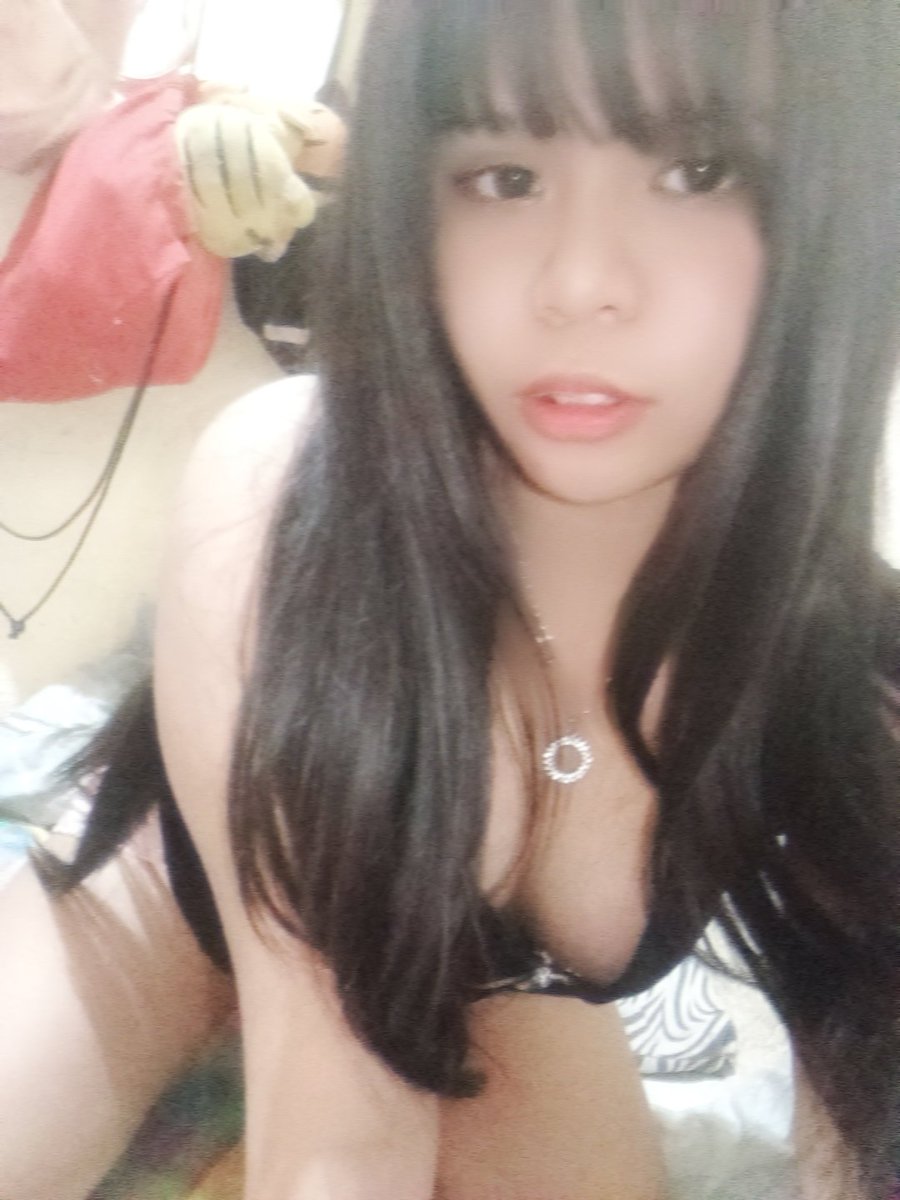 Dolly314035's tweet photo. Need a daddy :3 https://t.co/2h0XdRtoIa