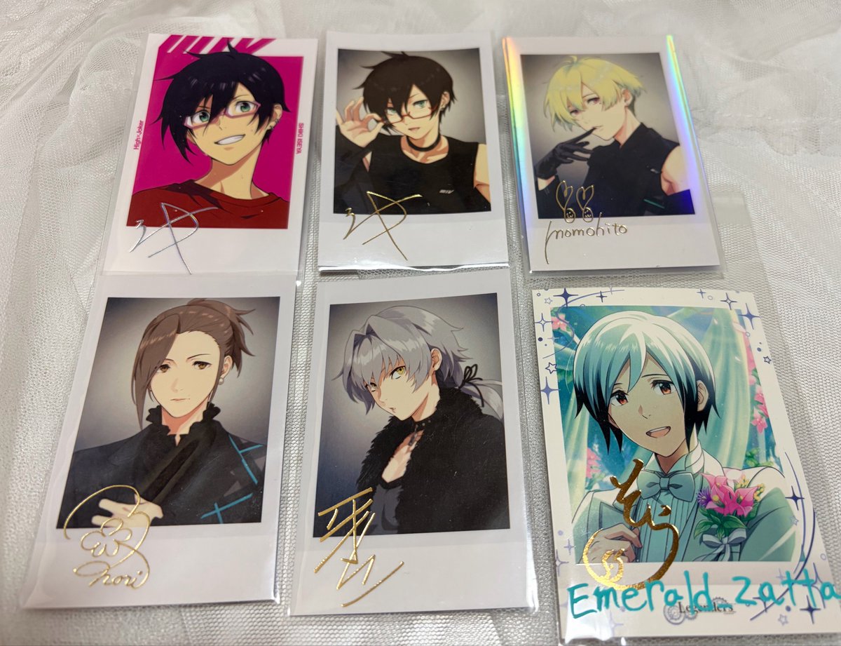 Emerald_zatta's tweet photo. SideM FiFS フォト風カード【交換 譲渡】
（譲）
🌟表情
百々人･みのり･玄武
箔:四季
🌟BLACK
道夫･漣･秀(声掛け中)
箔:みのり･四季･漣･百々人
（求）
同異種想楽･黒衣装英雄1
(異種は固定参照ですが何でも検討します)
玄武または想楽含む取引最優先です
検索からでもお気軽にお声かけください https://t.co/kzckbChXJs