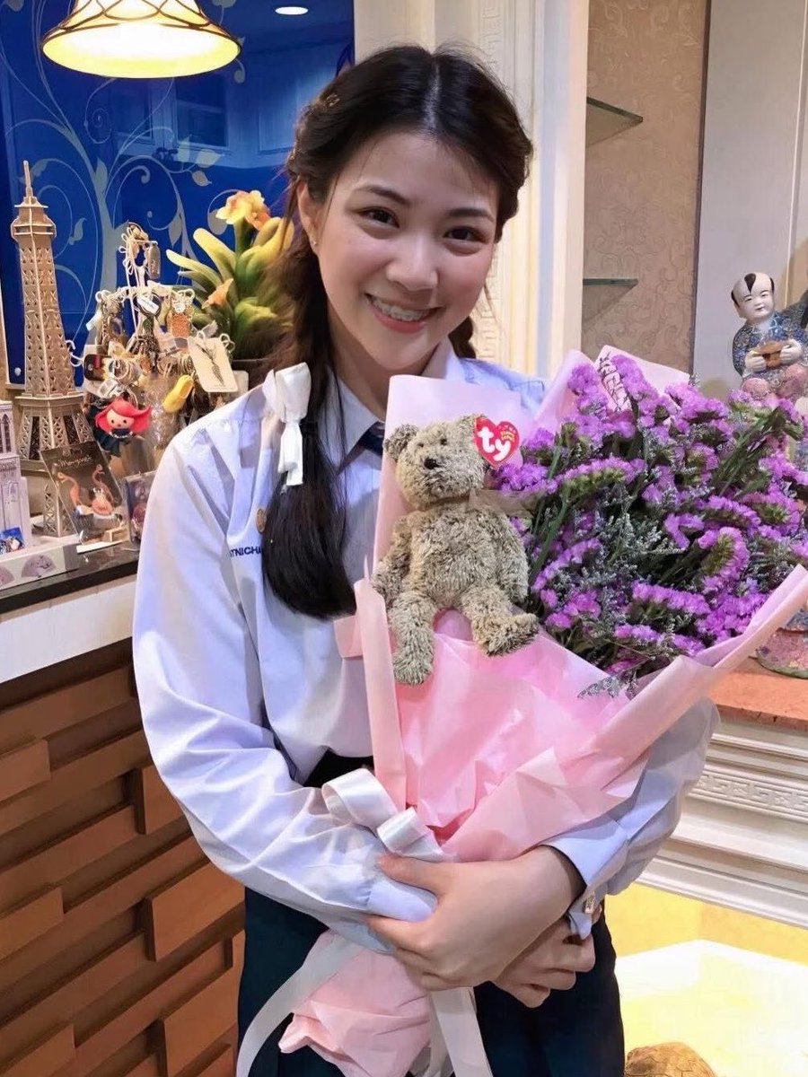 prol1ynotJ's tweet photo. school girls ginny and jayna 🦙🐒

꒰ #ginnynatnicha #aangelinaass ꒱ https://t.co/eA3zZmYT67
