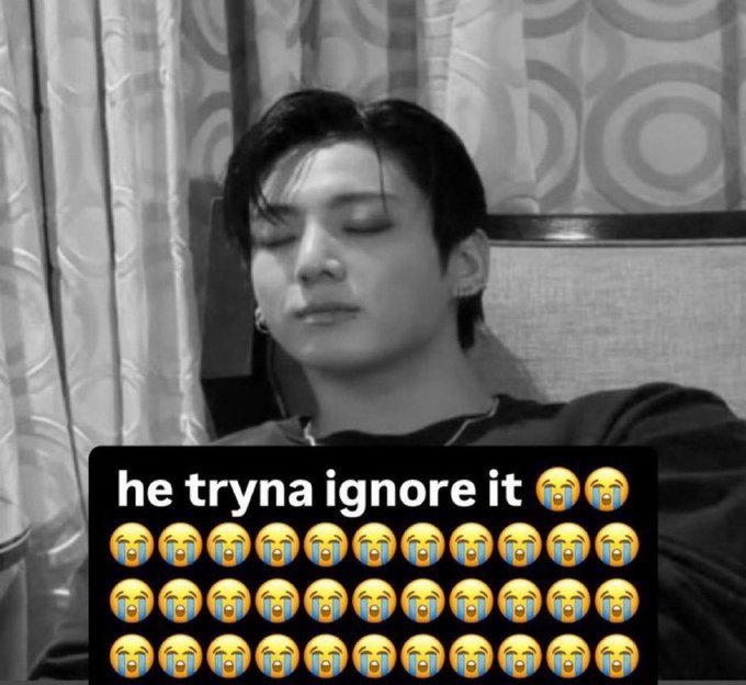 jeoncloy's tweet photo. everybody on the tl so horny https://t.co/NzyBPL53Kg
