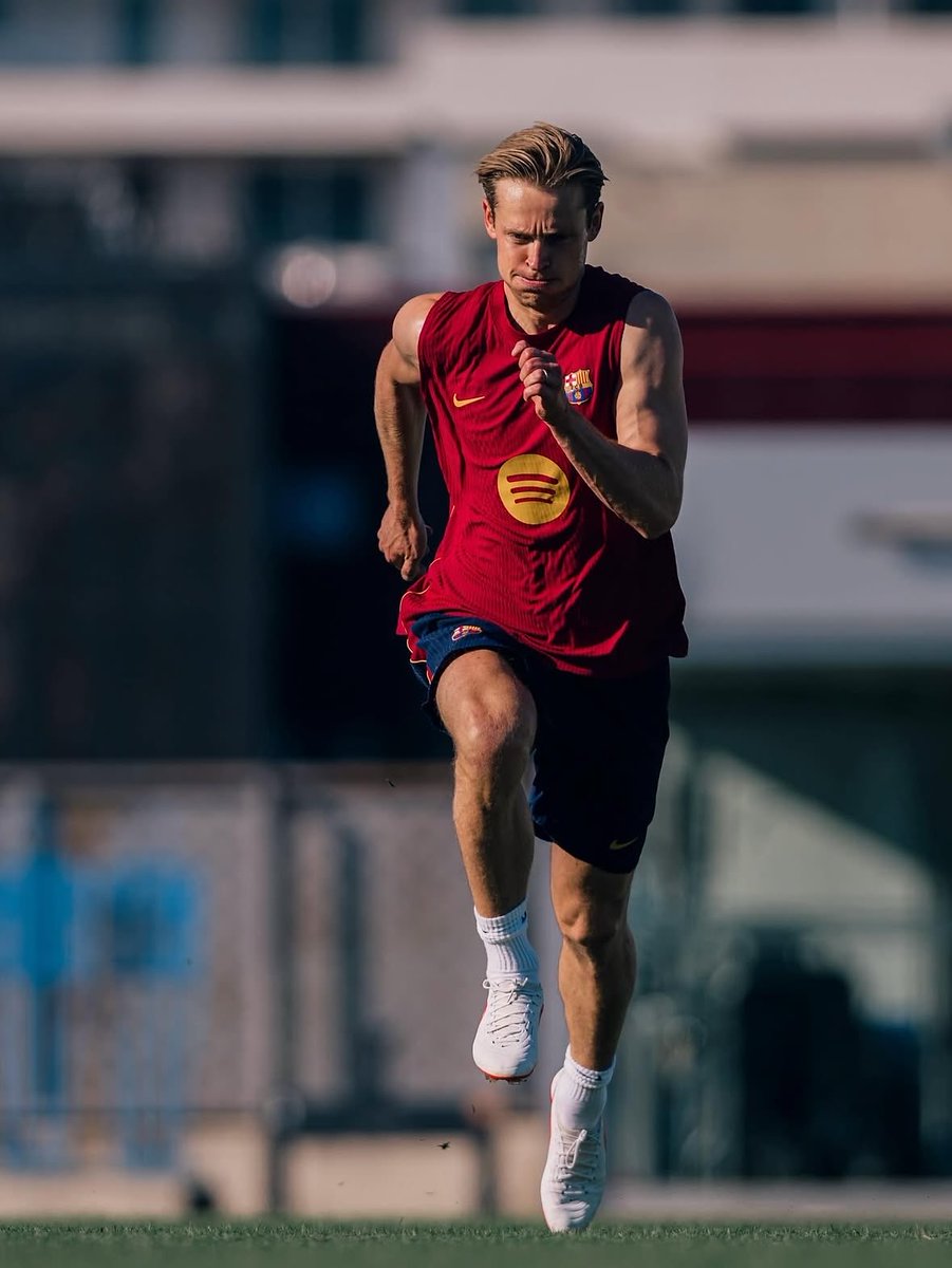 F21World's tweet photo. 😍😍 Frenkie De Jong via IG : https://t.co/lr4ZD07mJ5